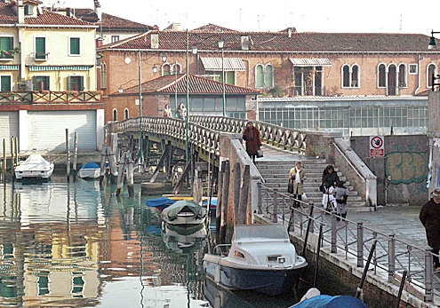 Ponte de Quintavalle sul canal de San Piero